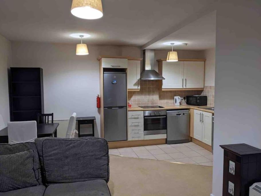 Beautiful 2 Bed Apt In Grand Canal Dublin Exterior photo